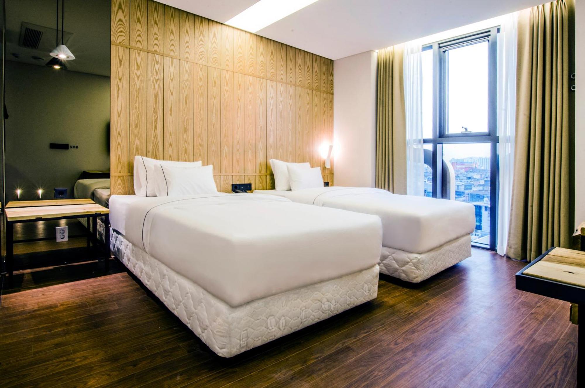 Hotel The Designers Premier Kondae Сеул Экстерьер фото