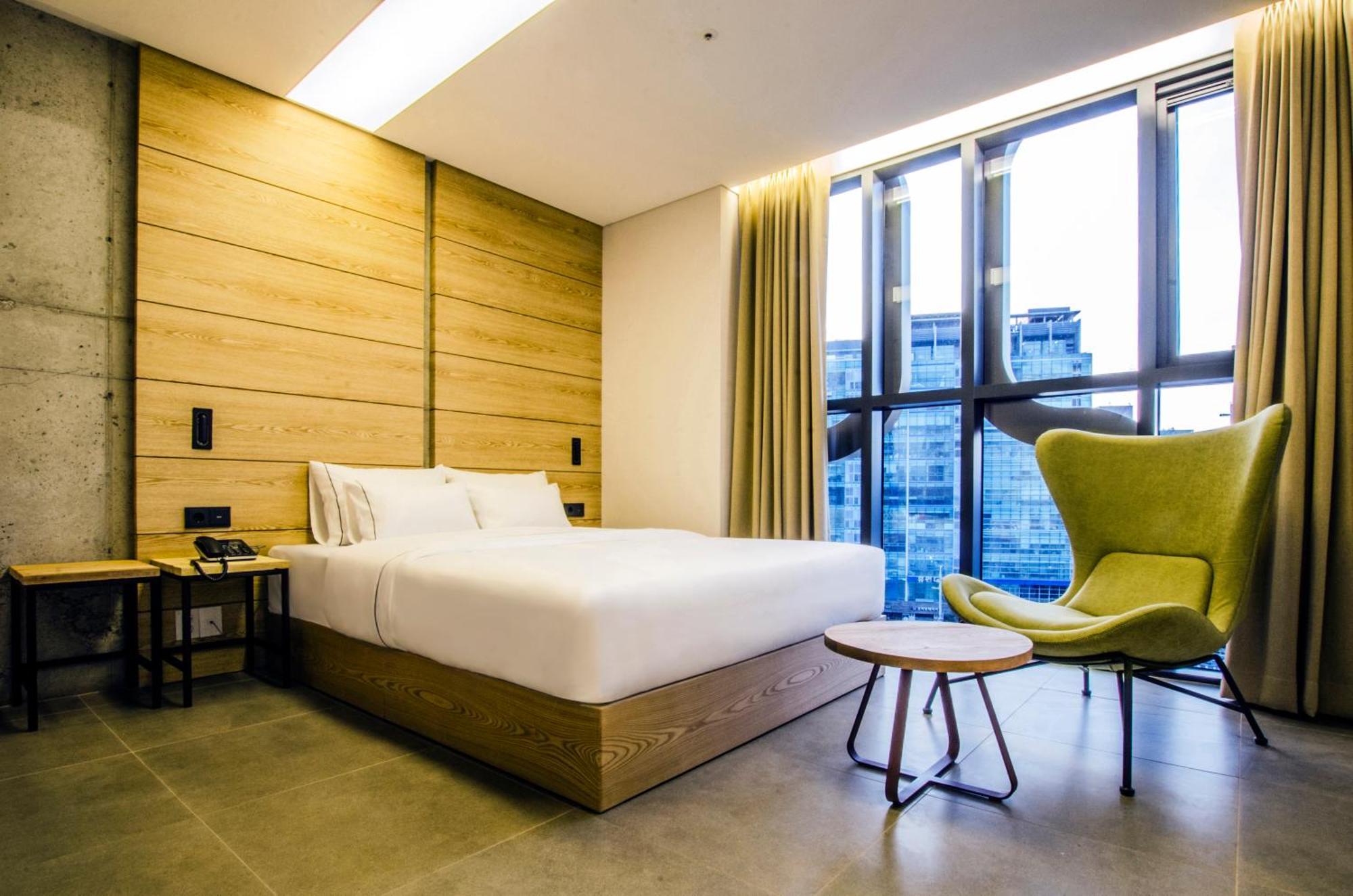 Hotel The Designers Premier Kondae Сеул Экстерьер фото