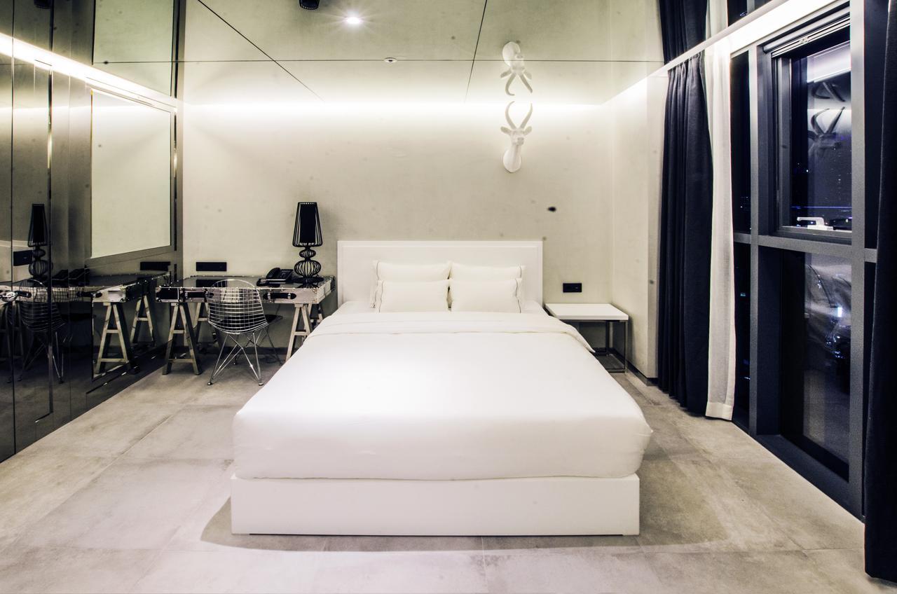 Hotel The Designers Premier Kondae Сеул Экстерьер фото